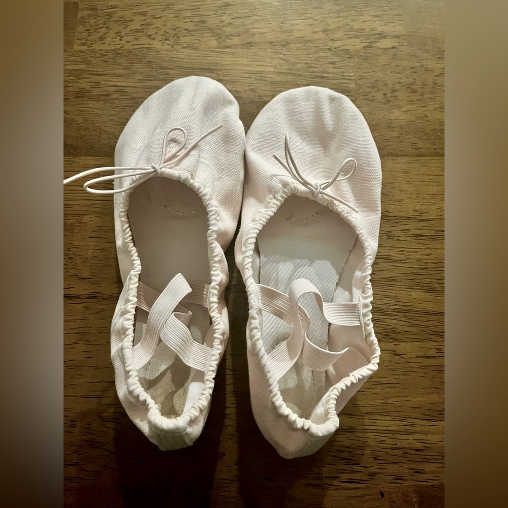 Almost new stelle ballet flats!!